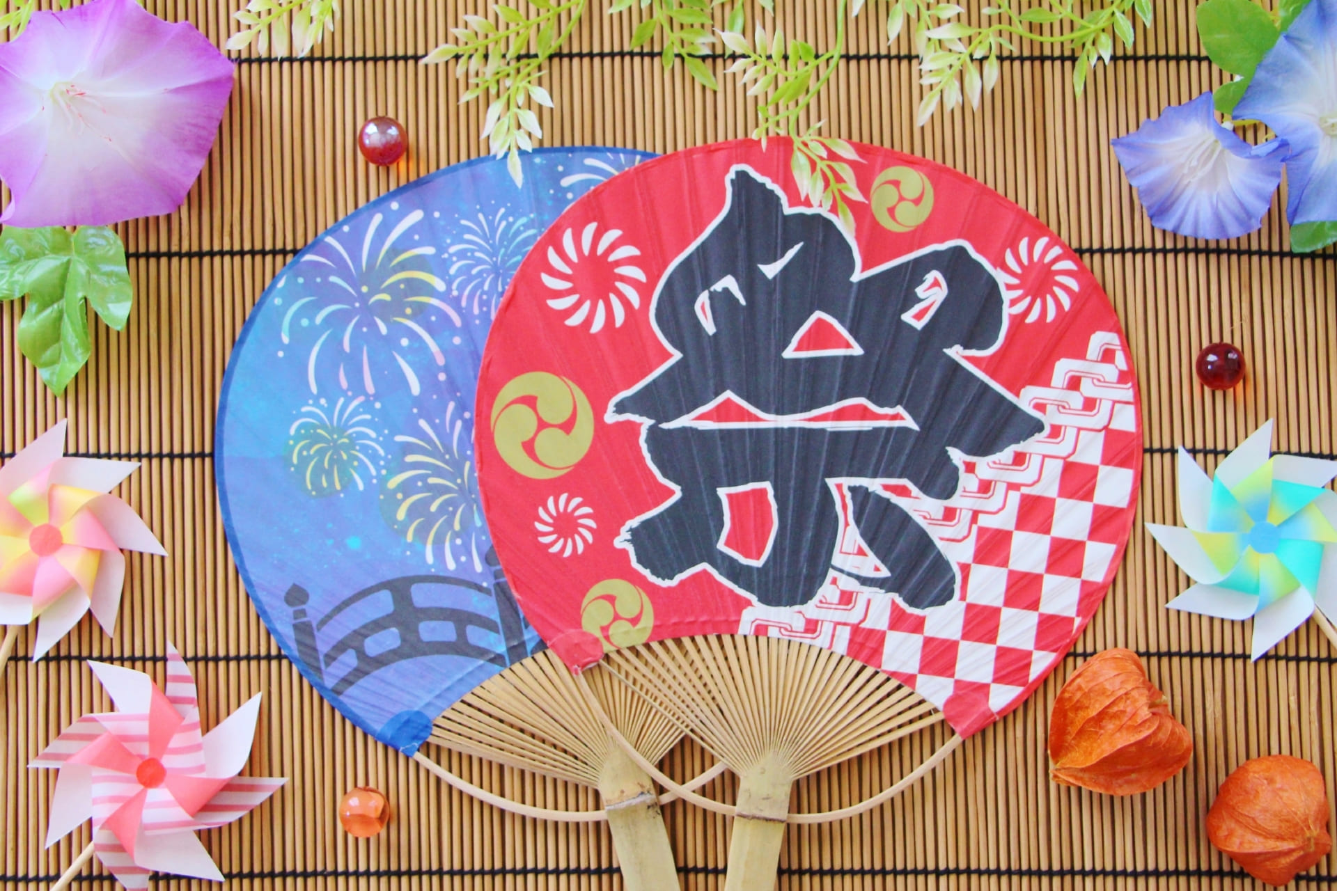 夏祭りをイメージしたうちわ