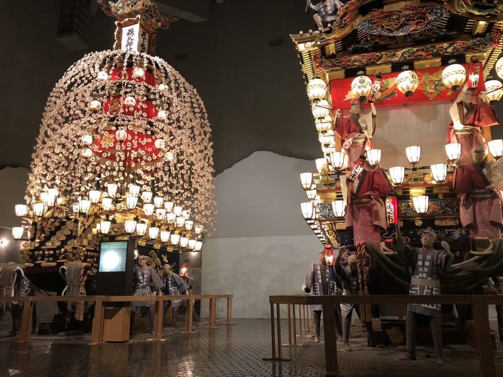 秩父まつり会館の山車展示室