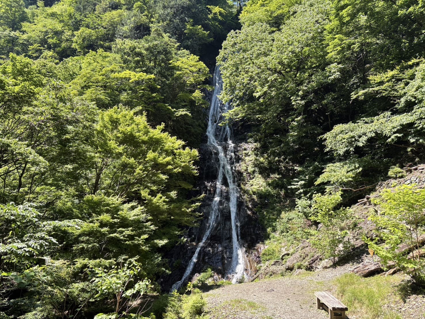 丸神の滝